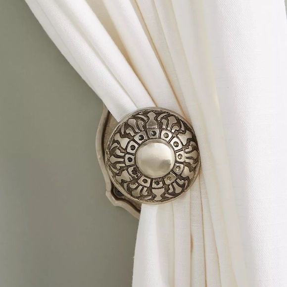 NWOT Anthropologie Marais Tie-Back - Picture 2 of 12